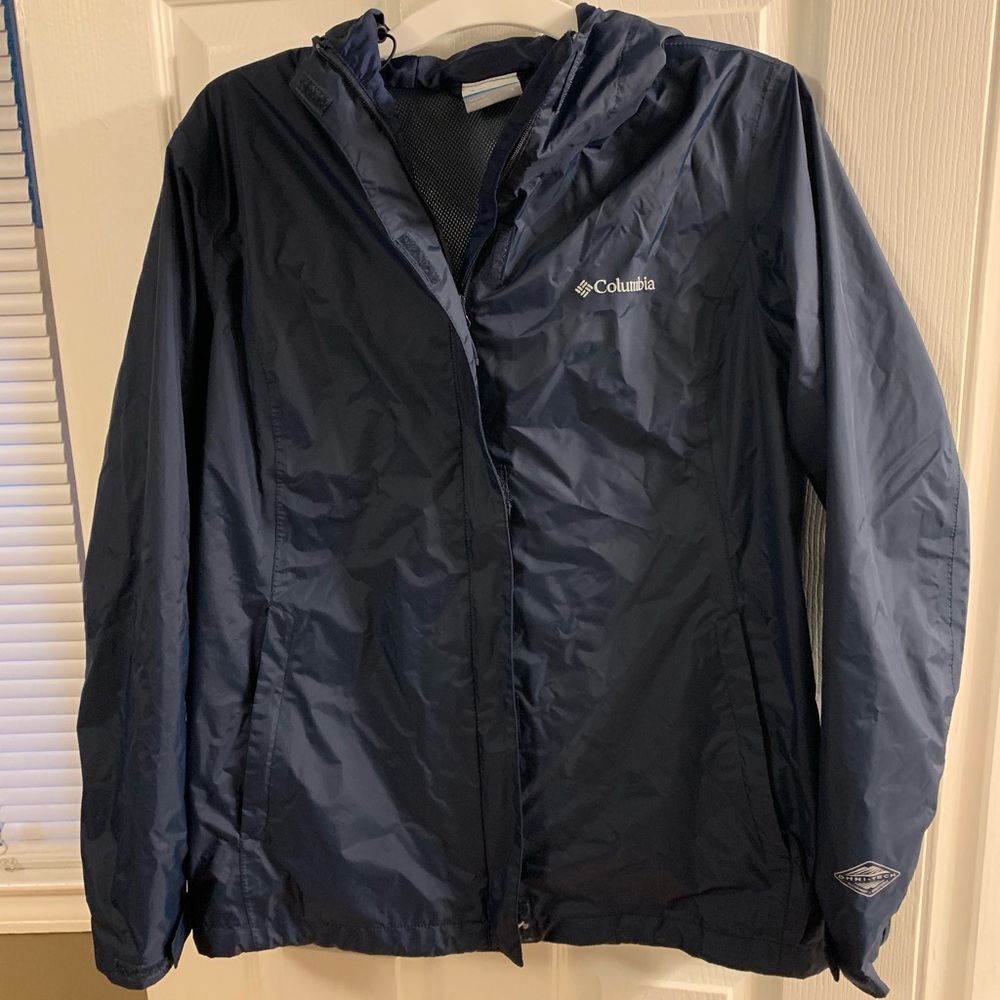 Columbia Womens Arcadia II navy blue rain jacket with hood
